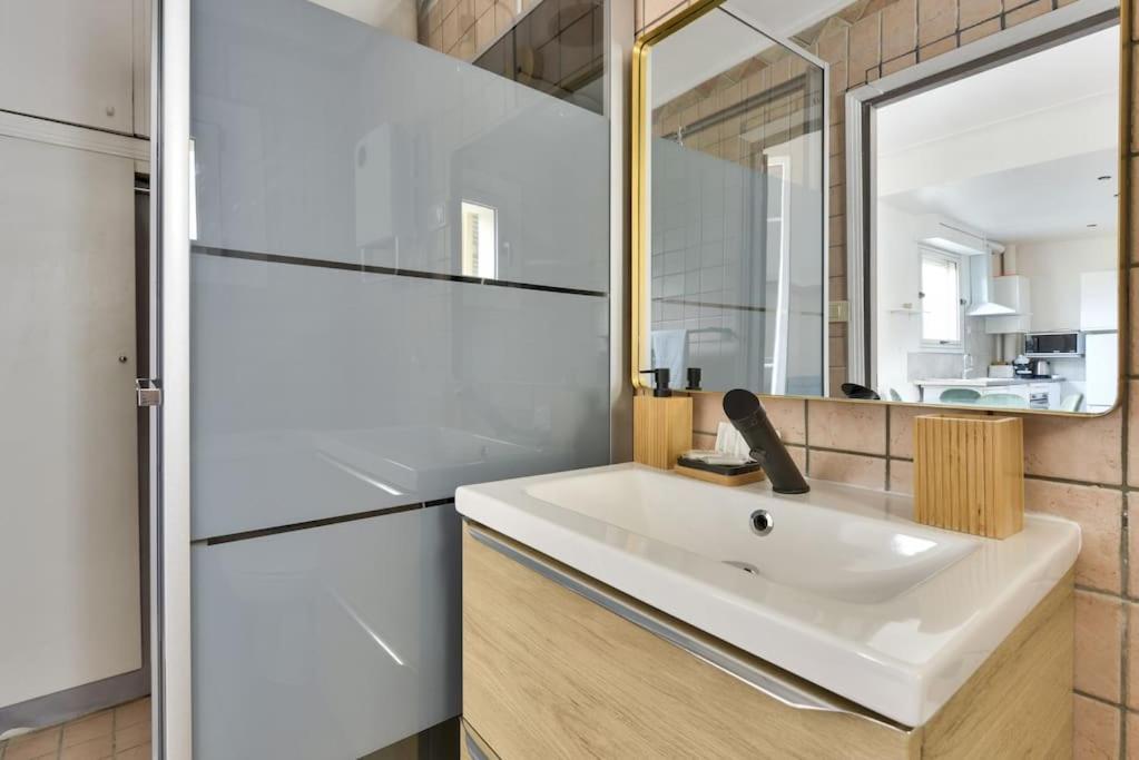 Superbe Studio Vieux Nice 1 Min A Pied De La Plage Exterior foto